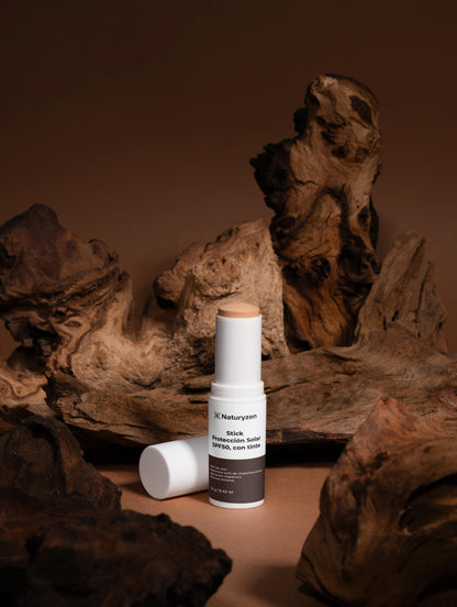 Barra Protectora Solar SPF50, con Color